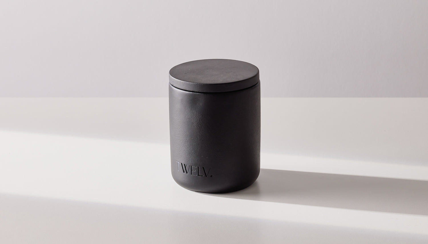 Medium TWELV. Candle